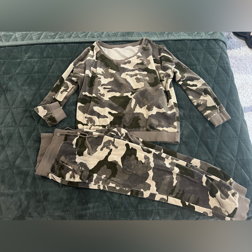 NY & Company velour suite with crystal detail